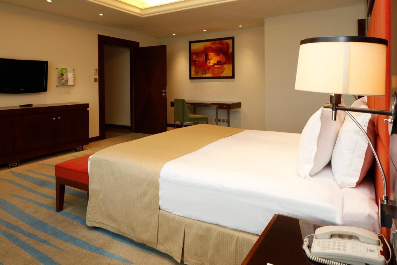 Holiday Inn Olaya By Ihg Riadh Exterior foto