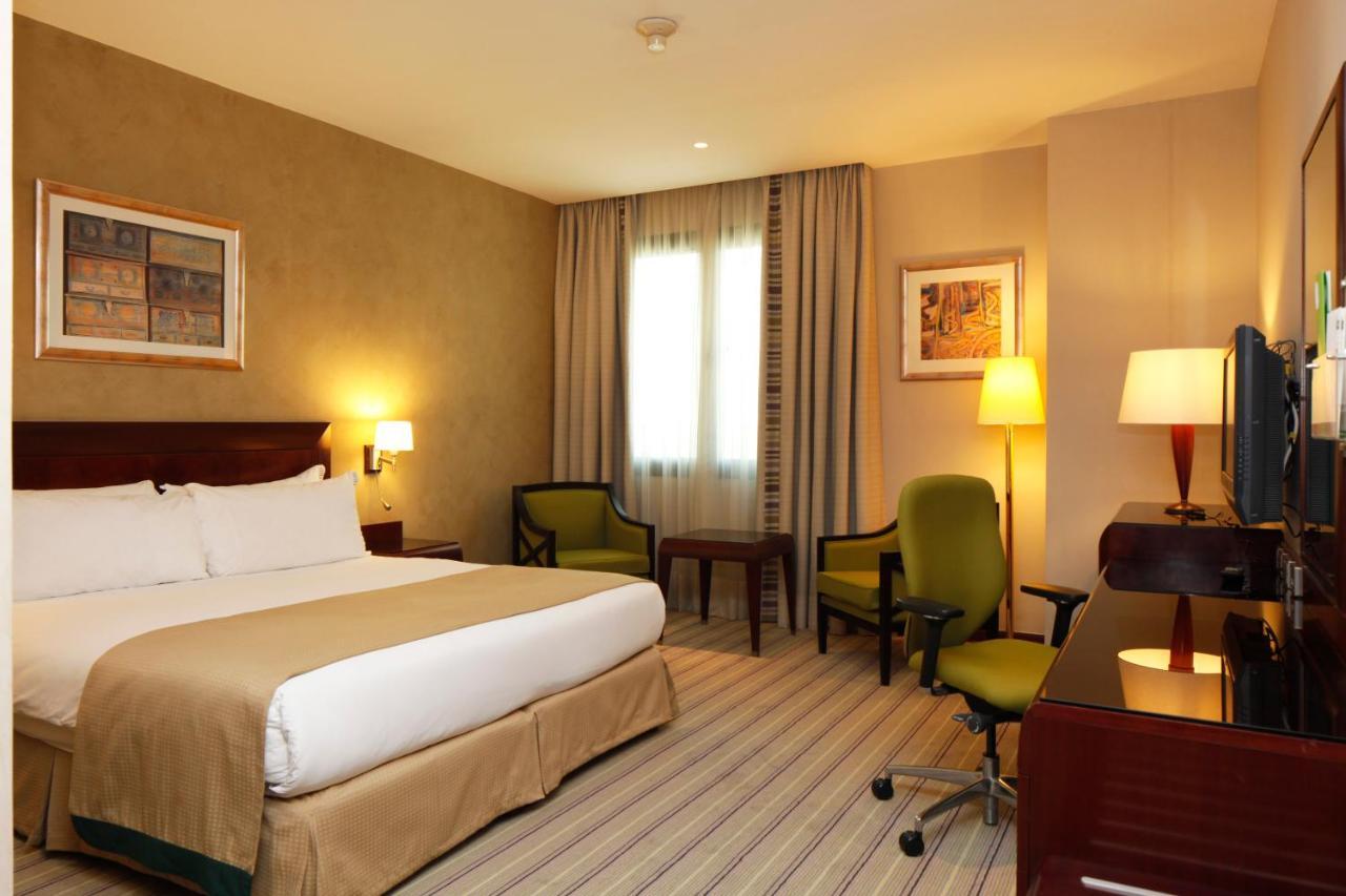 Holiday Inn Olaya By Ihg Riadh Exterior foto