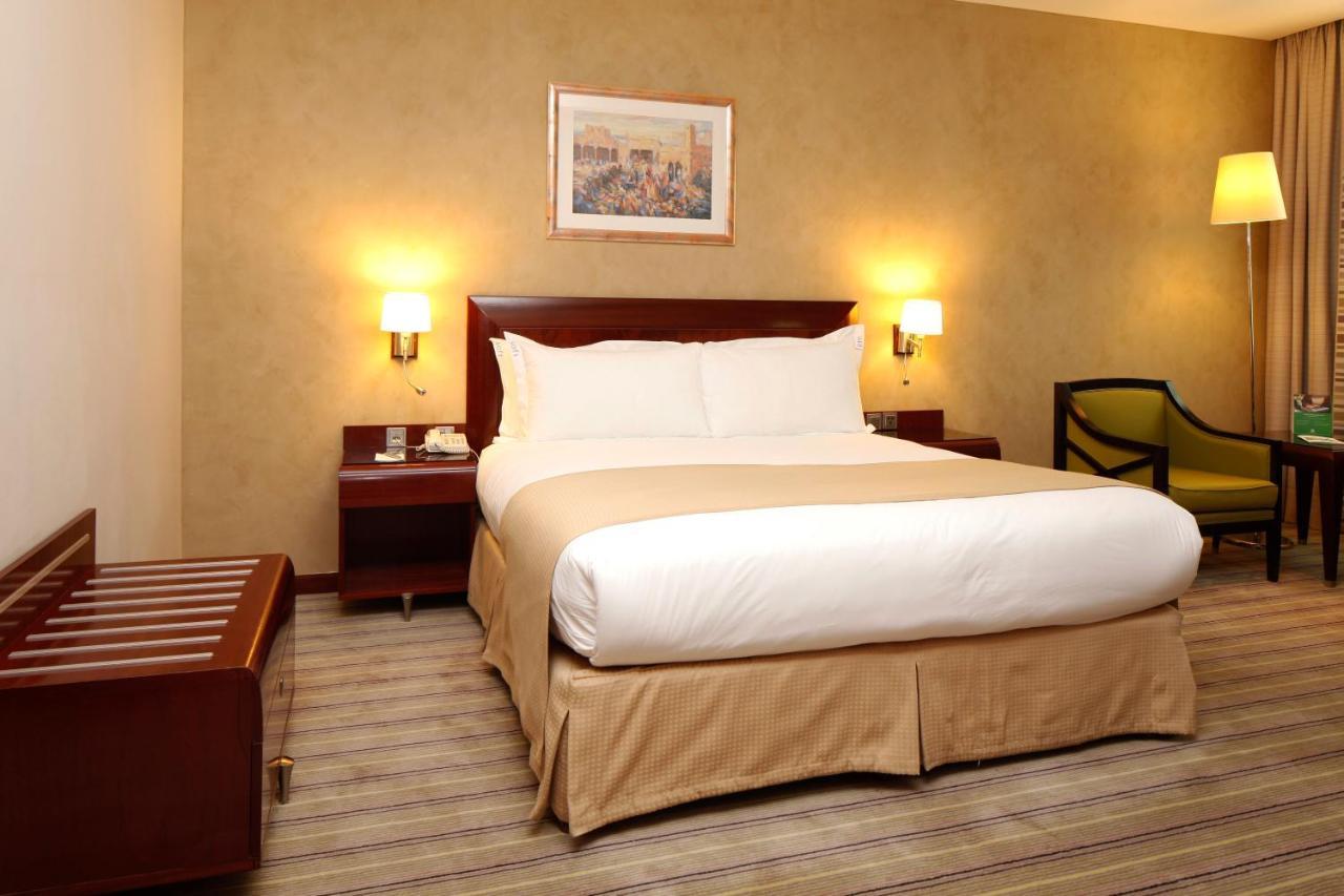 Holiday Inn Olaya By Ihg Riadh Exterior foto